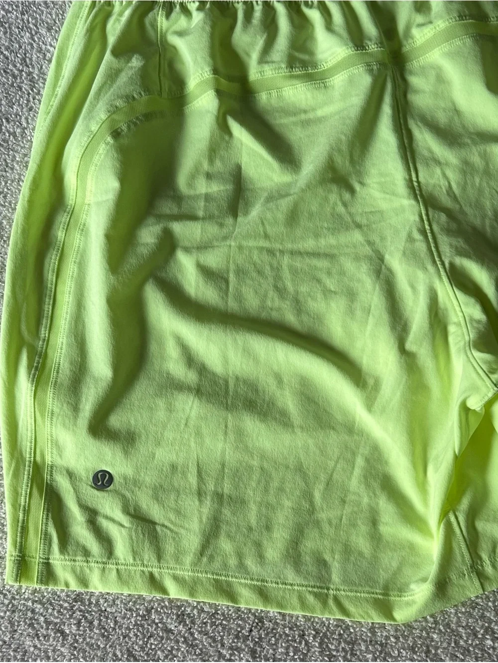Lululemon pace breaker lined men’s Shorts